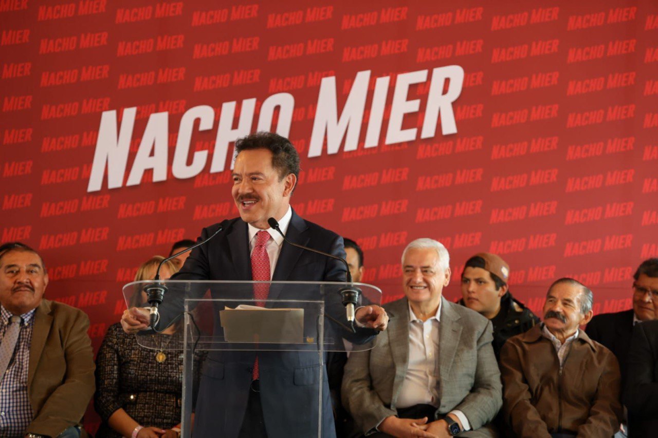 Nacho Mier señala que la legitimidad la da el pueblo y no las encuestas