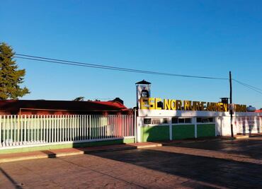 Estudiantes de la Normal Rural de Teteles denuncian retraso en obras de remodelación