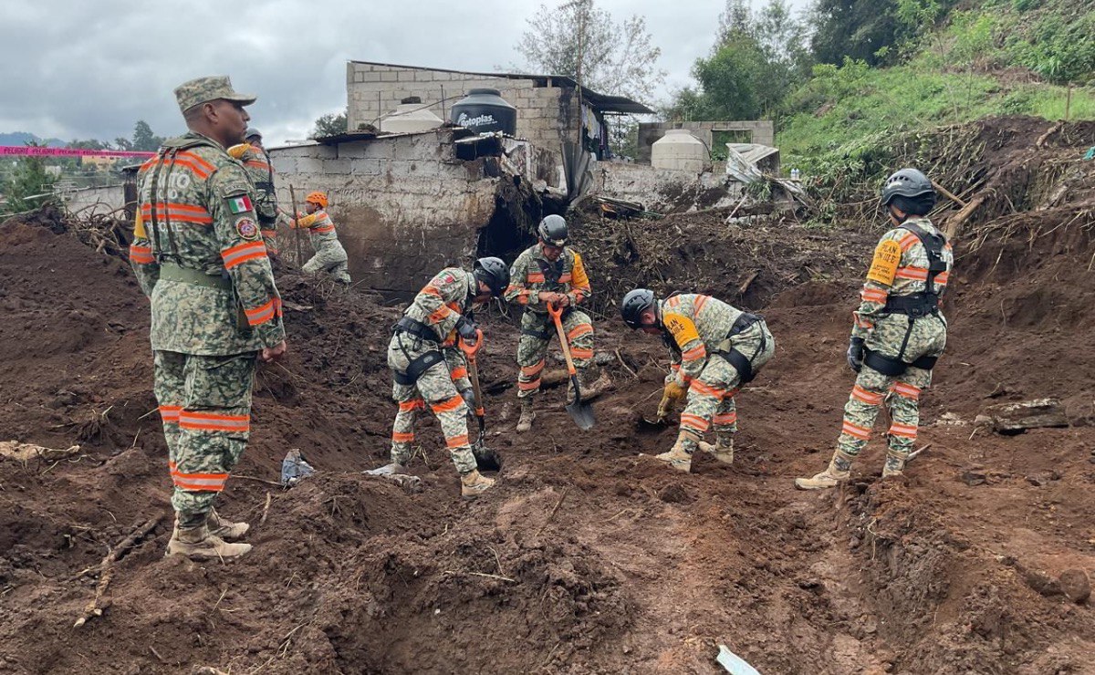 Aumenta a 21 el número de fallecidos por inundaciones y deslaves en Puebla