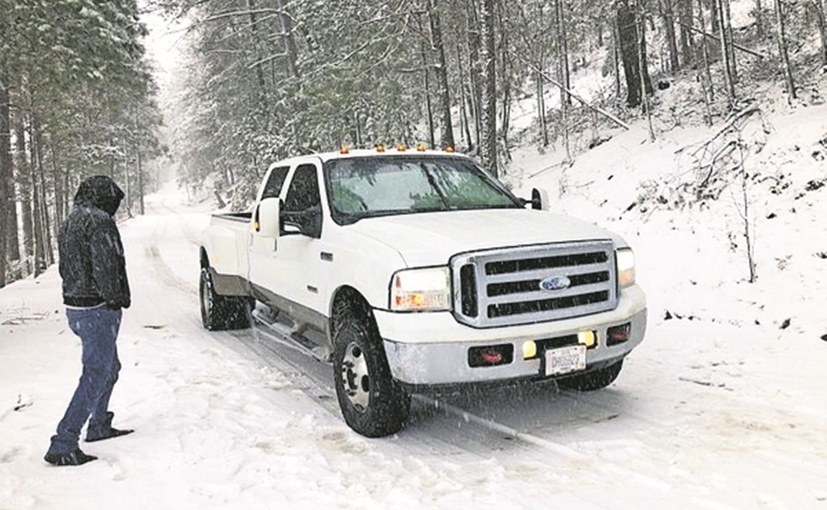 Para la madrugada del jueves, se espera que las temperaturas mínimas desciendan entre -5 y 0 °C, lo que provocará la formación de heladas en diversas regiones. 

Foto: Producción El Universal Puebla 
