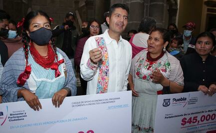 Entrega gobierno municipal apoyos a proyectos productivos indígenas