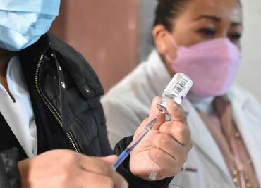 ¿Cuándo toca la vacuna para centennials en Puebla?