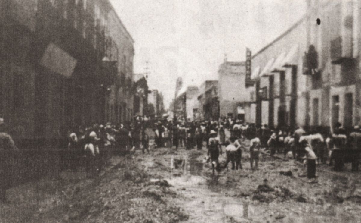 En 1930 una tromba azotó la ciudad de Puebla | Foto: Portada X Puebla Antigua
