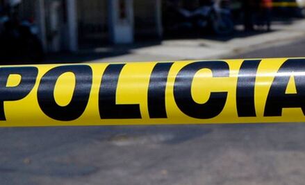 Dejan 10 cuerpos encobijados en una calle