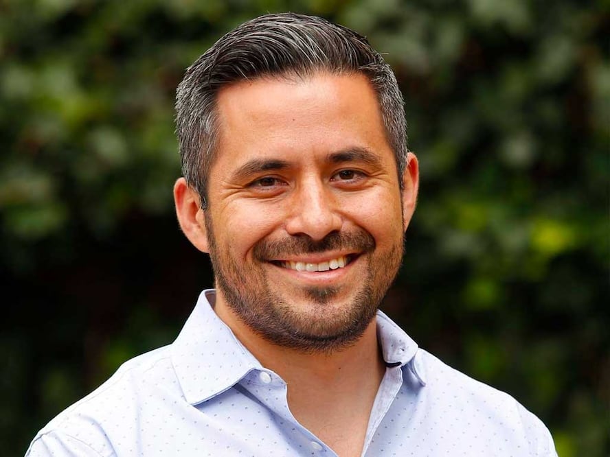 Foto: Redes Sociales Adán Domínguez