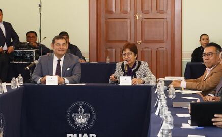 Alejandro Armenta se reúne con la rectora de la BUAP, Lilia Cedillo