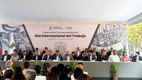Sergio Salomón encabeza la conmemoración del Día Internacional del Trabajo