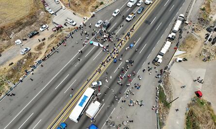 Autopista México-Puebla es bloqueada por manifestantes, esta es la zona