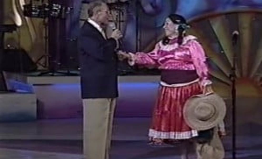 Raúl Velasco y la India María en el programa Siempre en Domingo / Foto: Archivo El Universal