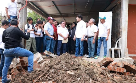 Mario Delgado supervisa escuelas afectadas por las lluvias