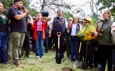 Armenta encabeza Jornada de Reforestación en la Cuenca del Alto Atoyac
