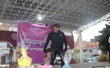 ¡Con show de strippers! Así celebró el Ayuntamiento de Xoxtla el Día de las Madres