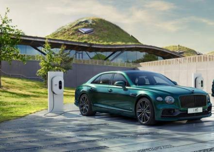 Bentley ya dio fecha para la aparición de su primer modelo eléctrico