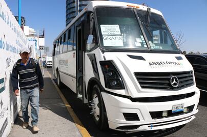 ¿Cómo llegar a Lomas de Angelópolis en transporte público?