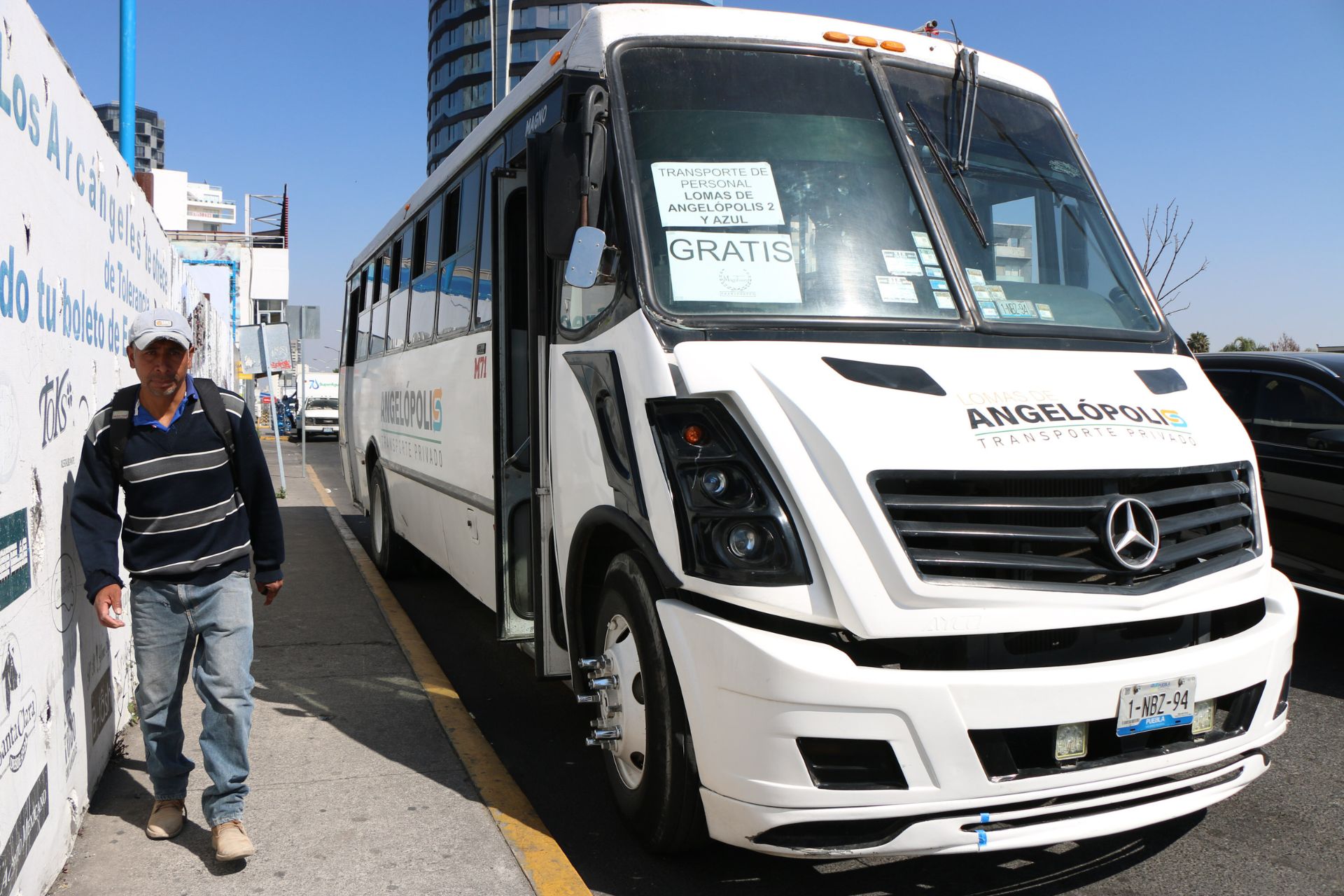 ¿Cómo llegar a Lomas de Angelópolis en transporte público?