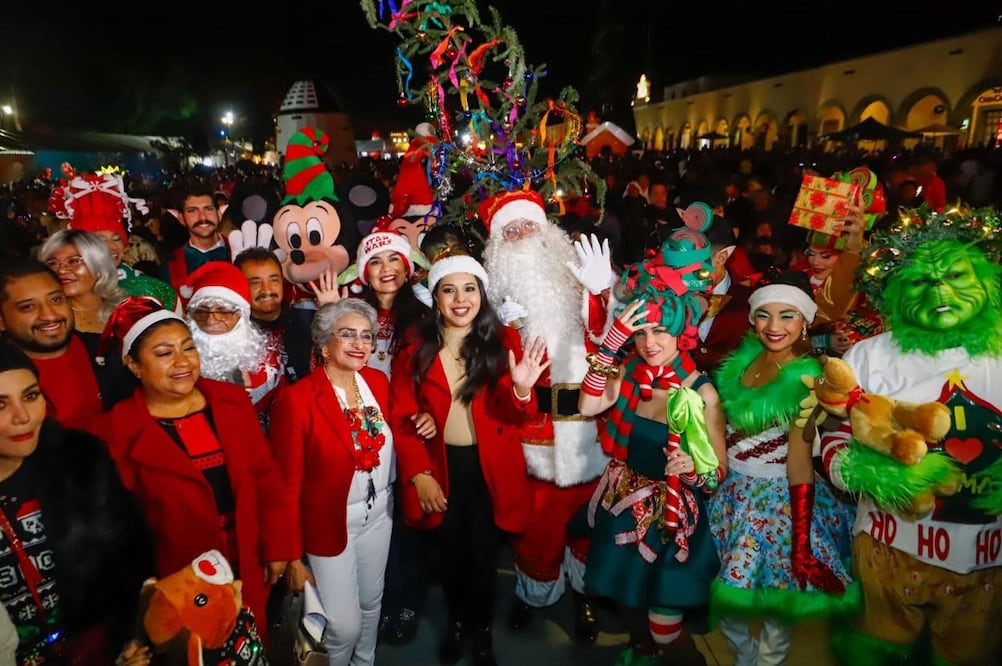 Tonantzin Fernández dio inició a las festividades navideñas | Foto: Ayuntamiento de San Pedro Cholula