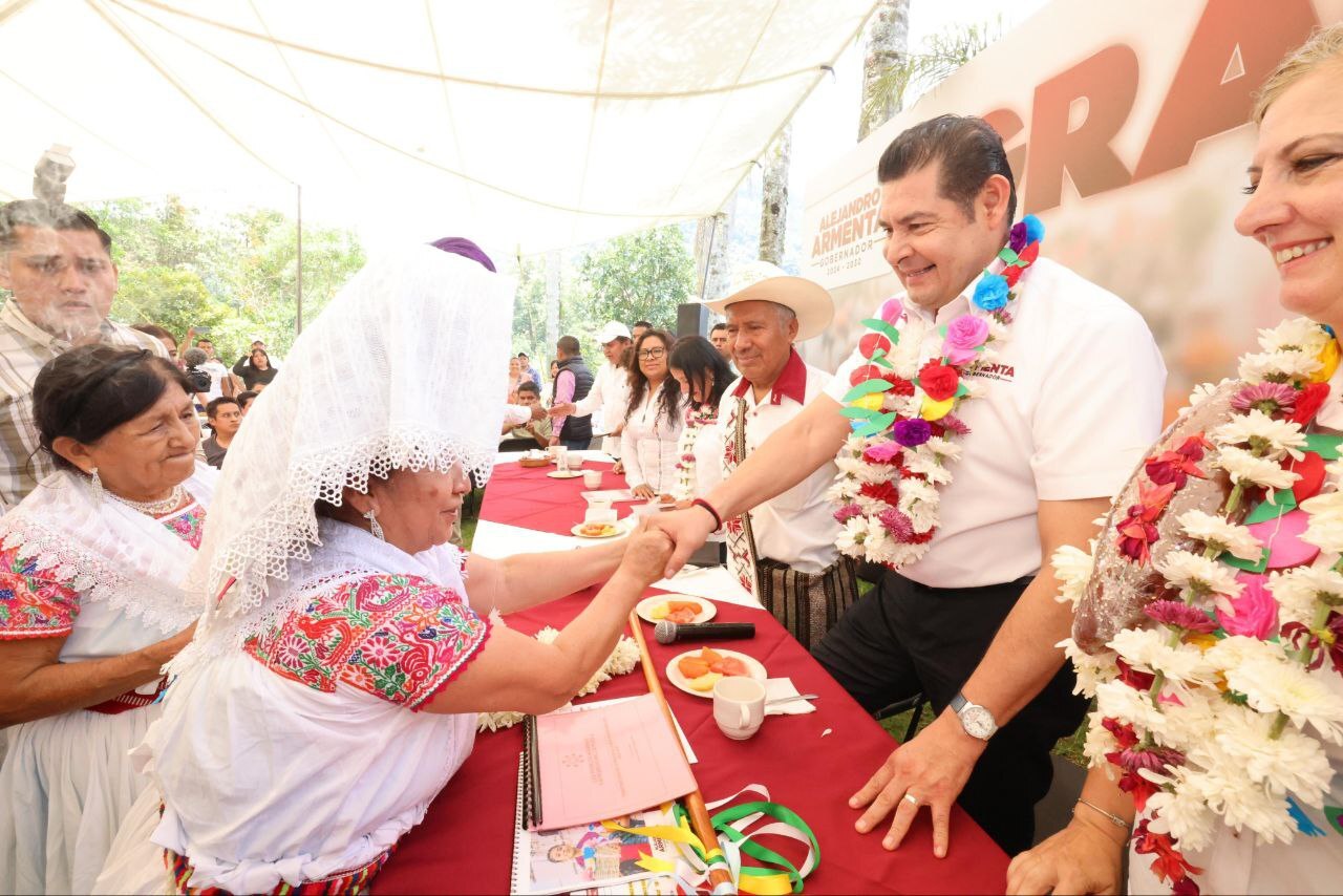 Alejandro Armenta avala la reforma sobre los pueblos indígenas | Foto: Especial