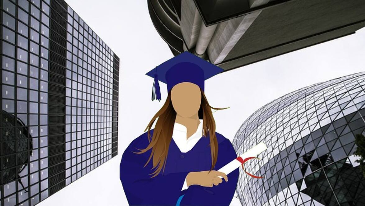 Los recién graduados pueden encontrarse con obstáculos para encontrar trabajo | Foto: Especial