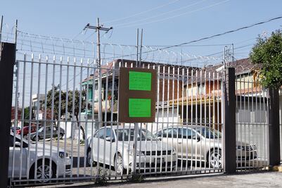 Aumentan las calles cerradas y las viviendas deshabitadas en la capital