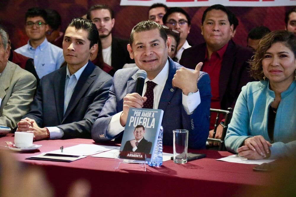 Alejandro Armenta destacó que Puebla será beneficiado con el proyecto ferroviario de AMLO | Agencia Es Imagen para El Universal Puebla