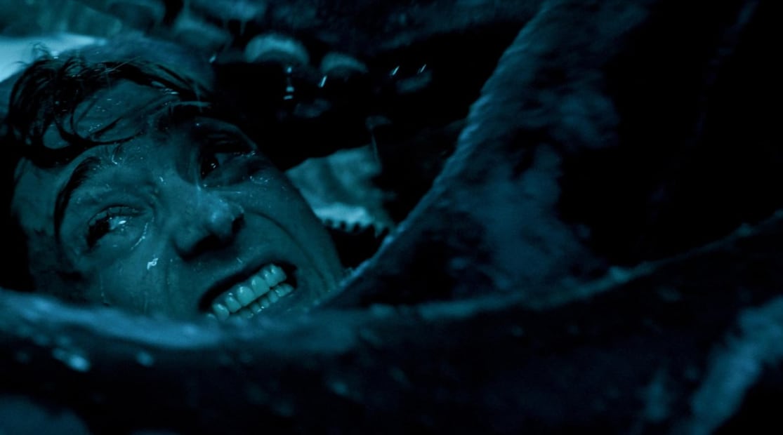 El mejor aspecto del filme es su cinematografía, la cual logra capturar la claustrofobia de la situación a la perfección | Foto: 20th Century Studios