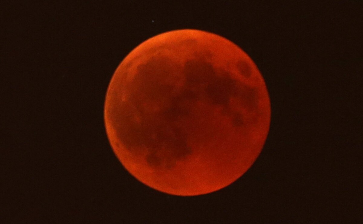 Eclipse. Trifecta de "superluna roja" no ocurría desde hace unos seis años