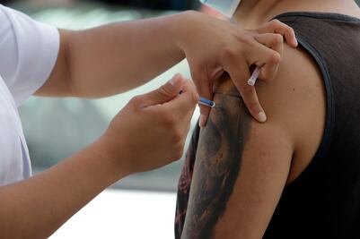 Si eres centennial, estos son los detalles para recibir tu vacuna