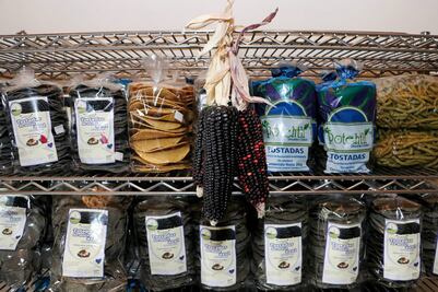 ¡Provecho paisanos! Puebla exporta tostadas de maíz azul a Estados Unidos