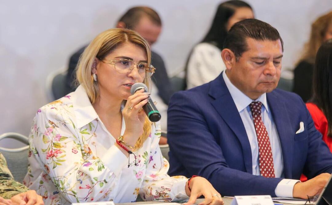 La siguiente fase consiste en ubicar a los familiares de las personas identificadas | Foto: FGE