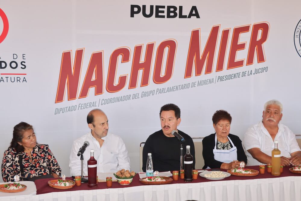 Ignacio Mier Velazco ofreció conferencia de prensa en Puebla | Es Imagen para El Universal Puebla