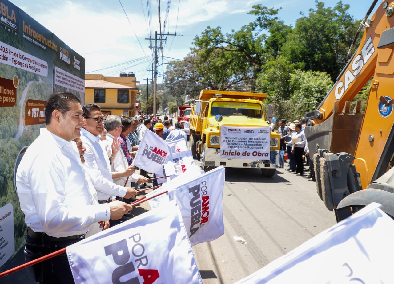 Alejandro Armenta realizó una gira en Zacatlán | Foto: Gobierno del estado