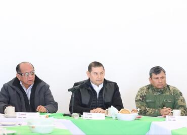 Armenta se reúne con presidentes municipales de la región Libres-Oriental