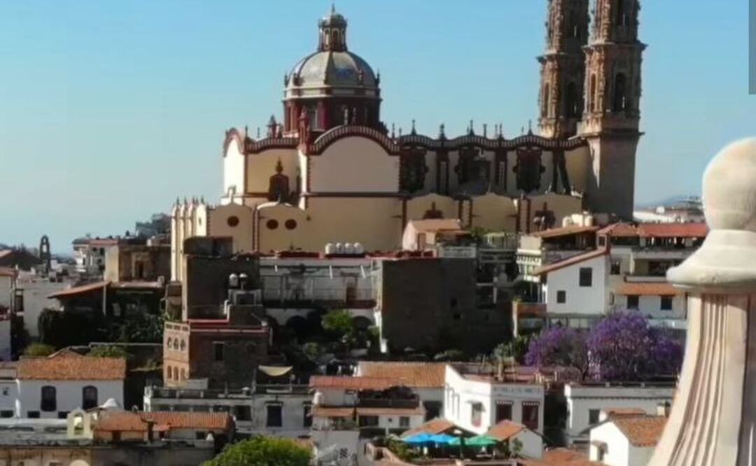 Taxco está a sólo dos horas y media de Puebla, visítalo | Foto: Instagram omargonval