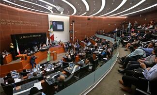 Impulsan en Senado descuentos en autopistas durante periodo vacacional