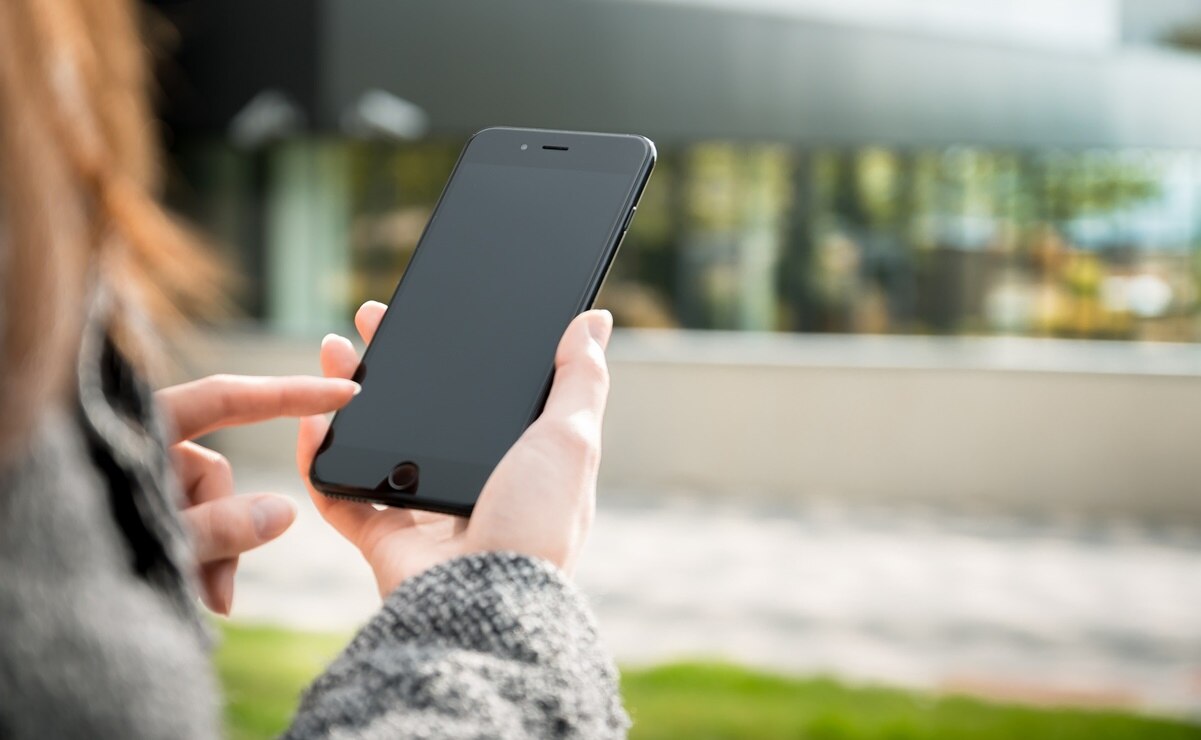 Juez Gómez Fierro otorga otras 5 suspensiones contra padrón de telefonía celular; van 6