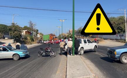 Bloquean carretera de Izúcar de Matamoros para exigir localización del inspector de Agua Dulce