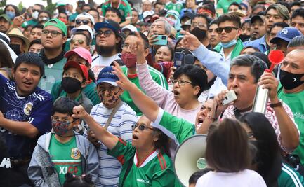 POBLANOS APOYAN AL EQUIPO MEXICANO