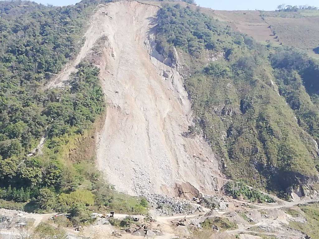 Explotación de mina de diputado del Verde Ecologista destruye zona arqueológica