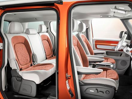 ¿Quién es el mexicano que diseñó la combi eléctrica de Volkswagen?