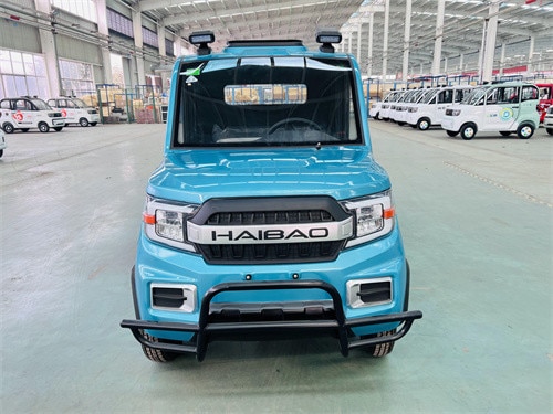 Esta camioneta es compacta y a un precio muy accesible | Foto: freepik / haibaoev