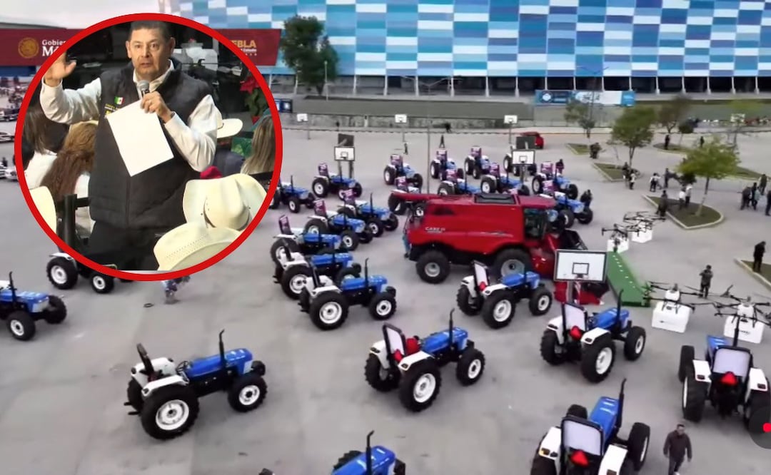 Alejandro Armenta entregó equipos y maquinaria a favor del campo | Foto: Especial