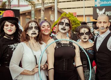 Agenda de desfiles de Día de Muertos 2024 en Puebla