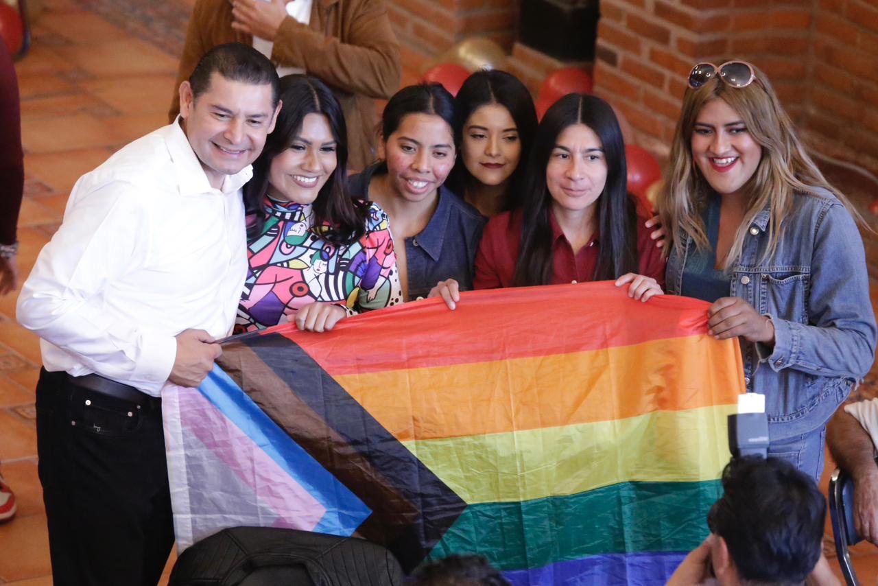 Alejandro Armenta fue invitado a una convivencia con jóvenes | Especiales