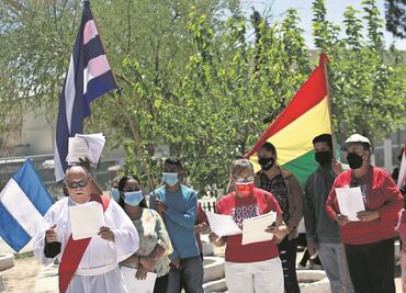 Representan migrantes la Pasión de Cristo