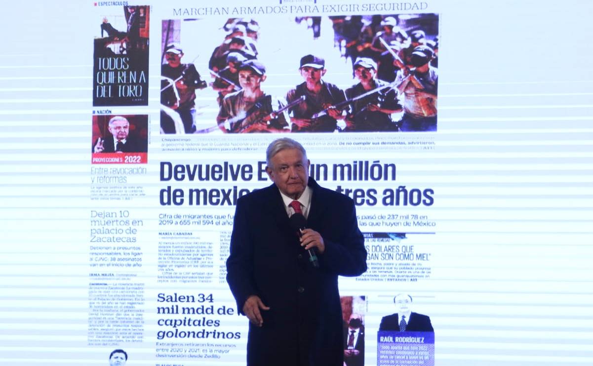 PT propone que se investigue a medios que son exhibidos en "La Mañanera"