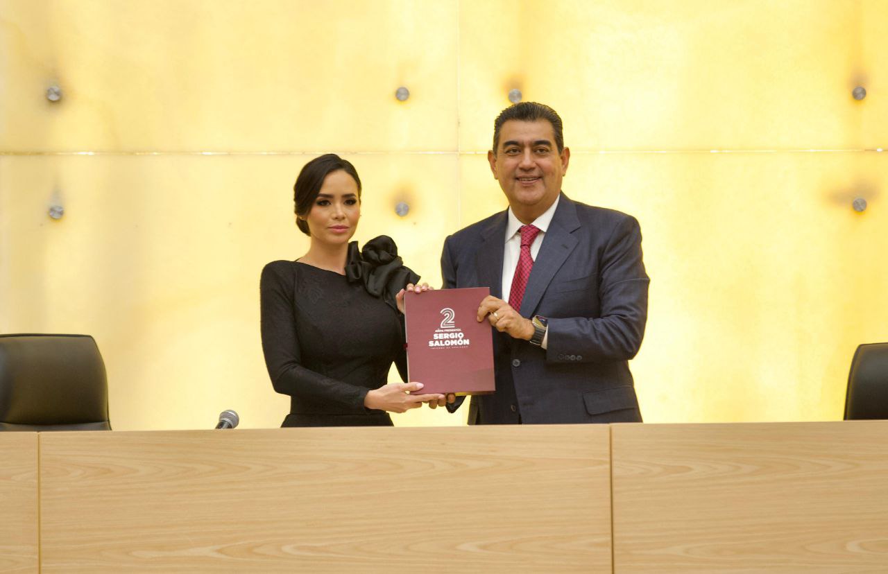 Sergio Salomón Céspedes Peregrina entregó el Segundo Informe de Resultado / Foto: Especial