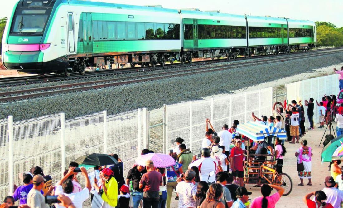 El viaje con el que iniciará operaciones el Tren Maya, obra emblemática del gobierno del presidente Andrés Manuel López Obrador, está previsto para el 16 de diciembre a las 07:00 horas y los boletos ya se agotaron. | El Universal