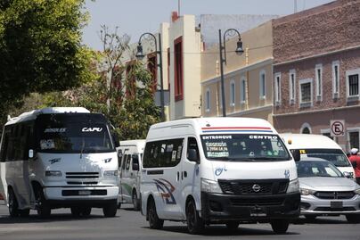 Regresa a circular el transporte público al Centro Histórico de Puebla