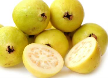 Estos son los beneficios de la guayaba para reducir los niveles de azúcar y colesterol