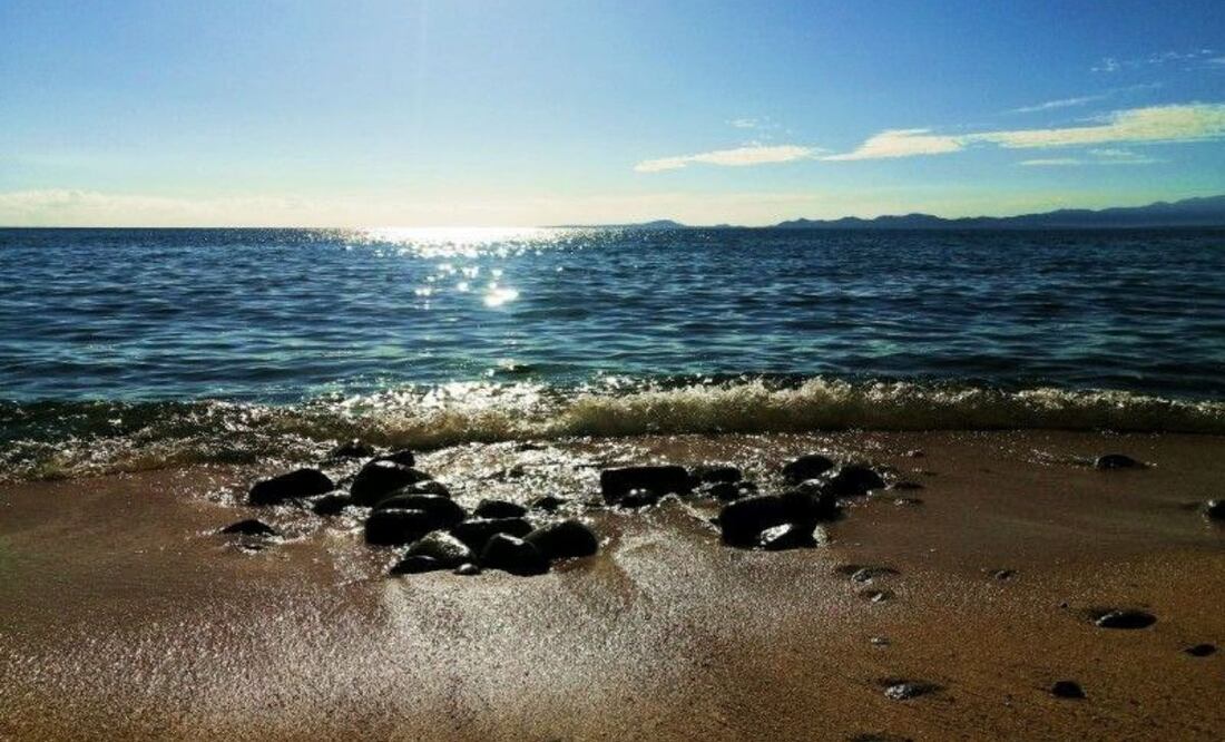 Esta playa que casi nadie conoce es de aguas termales | Foto: Secretaría de Turismo La Paz